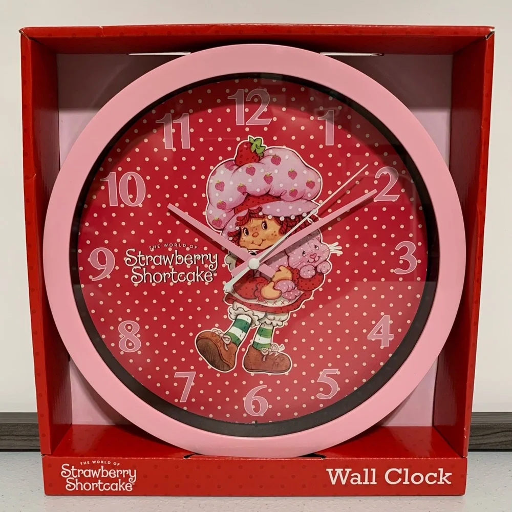 The World of Strawberry Shortcake Analog Wall Clock-New in Box